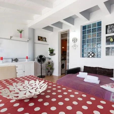 With 3 Bedrooms In El With Wonderful Mountain View Furnished Terrace And Wifi 500 M From The Beach
