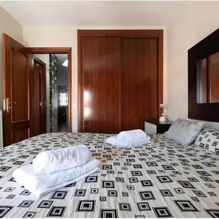 With 3 Bedrooms In El With Wonderful Mountain View Furnished Terrace And Wifi 500 M From The Beach Cotillo